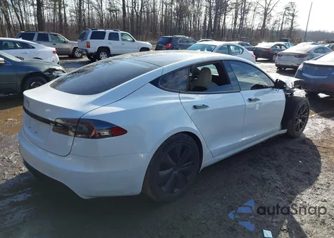 2022 Tesla Model S Dual Motor All-Wheel Drive z USA, uszkodzony, nr VIN 5YJSA1E53NF465039